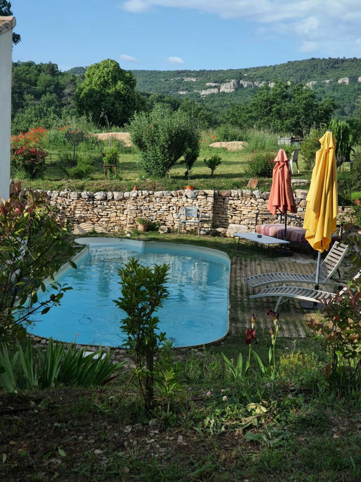 Gite Hanna En Luberon - Le Boisset De St Martin De Castillon Saint-Martin-de-Castillon Exteriör bild